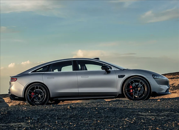 金信达 因中创新航产能不足 智界低配部分车型临时换用宁德电芯